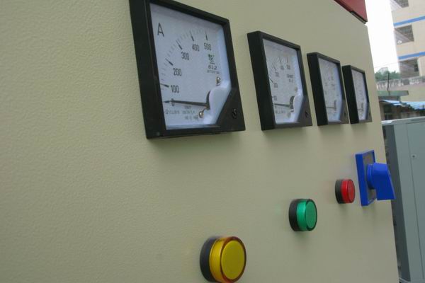 六盘水配电柜-3683讲讲配电柜注意事项